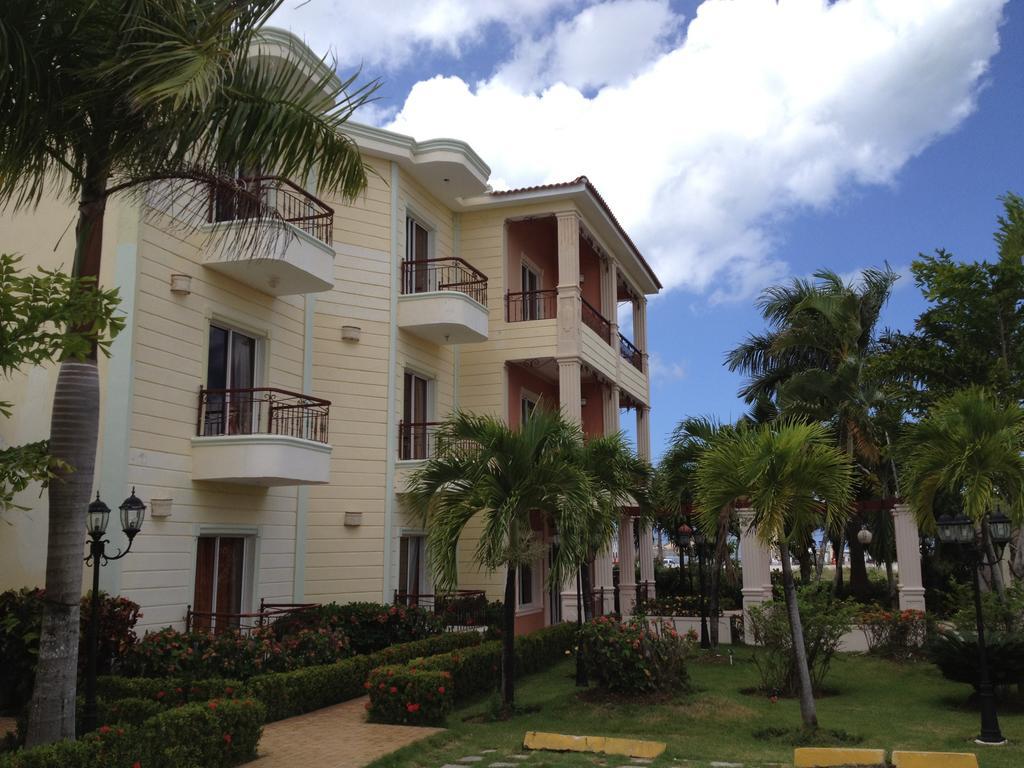 Hotel Dominicana Plus ババロ エクステリア 写真