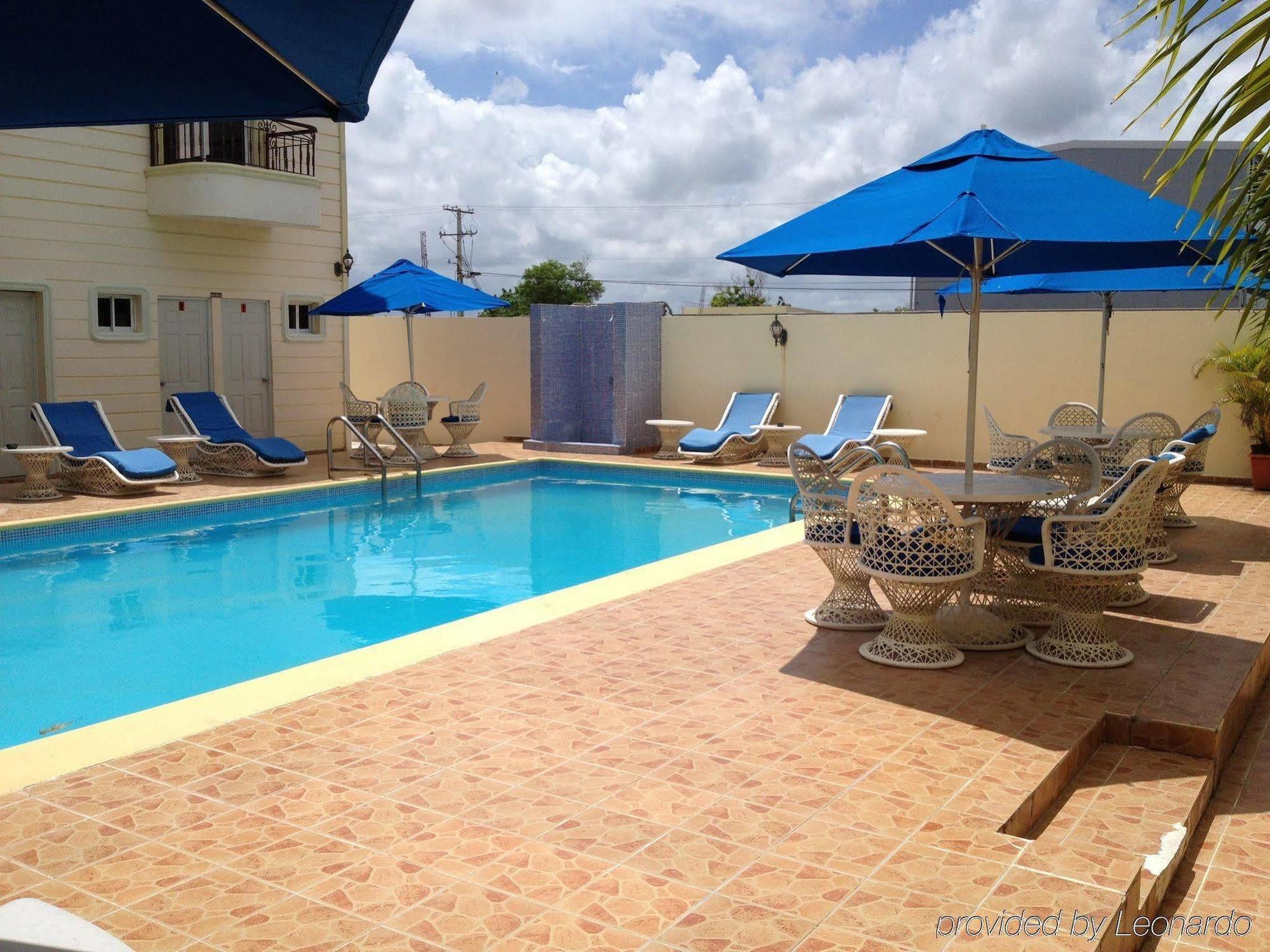 Hotel Dominicana Plus ババロ エクステリア 写真