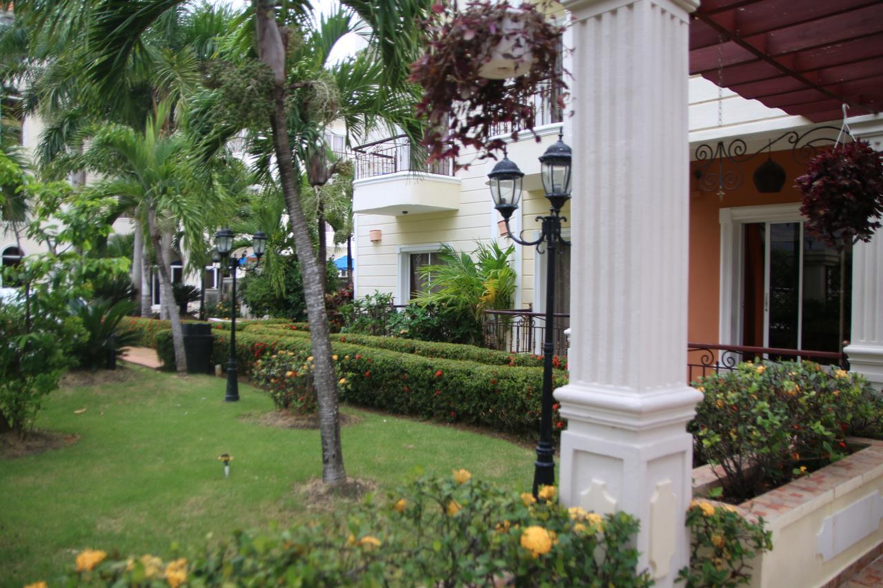 Hotel Dominicana Plus ババロ エクステリア 写真