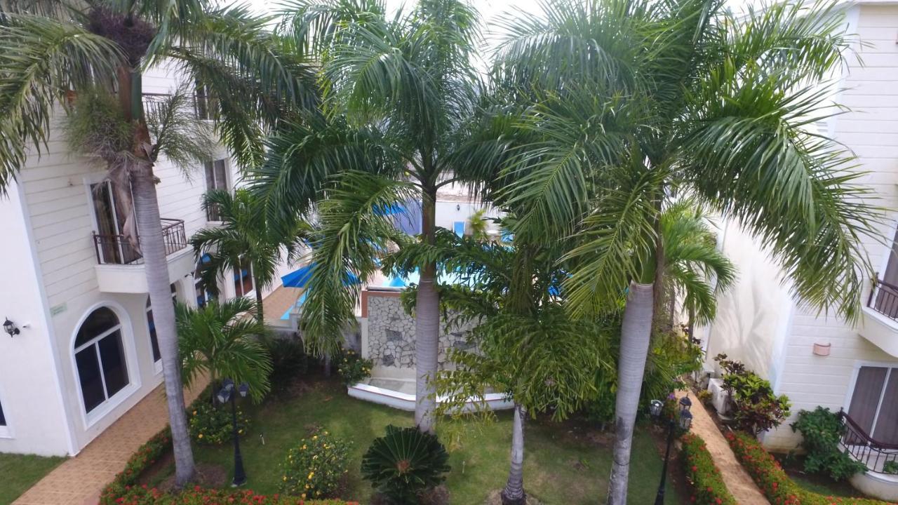 Hotel Dominicana Plus ババロ エクステリア 写真